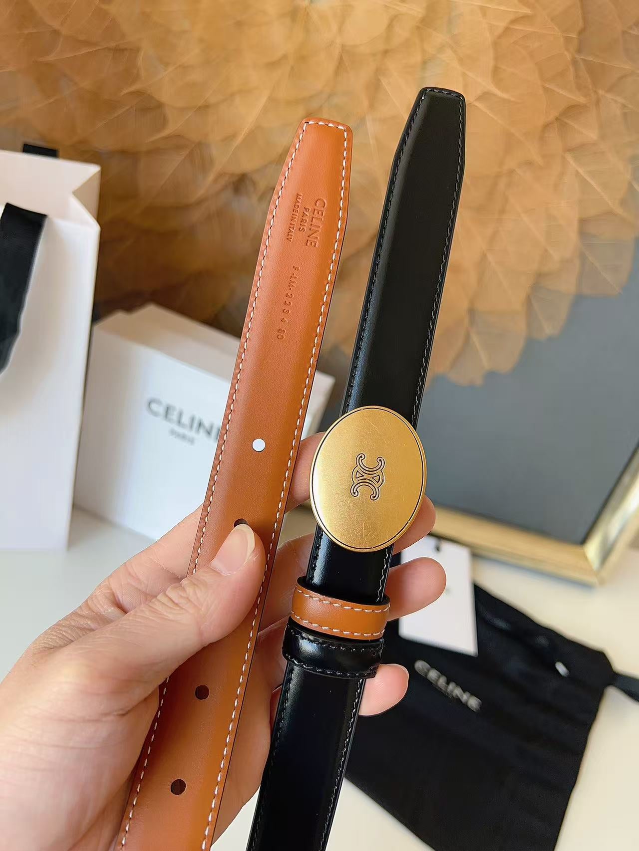 CELINE 26S BELT 25 MM IN BLACK CALFSKIN 672298