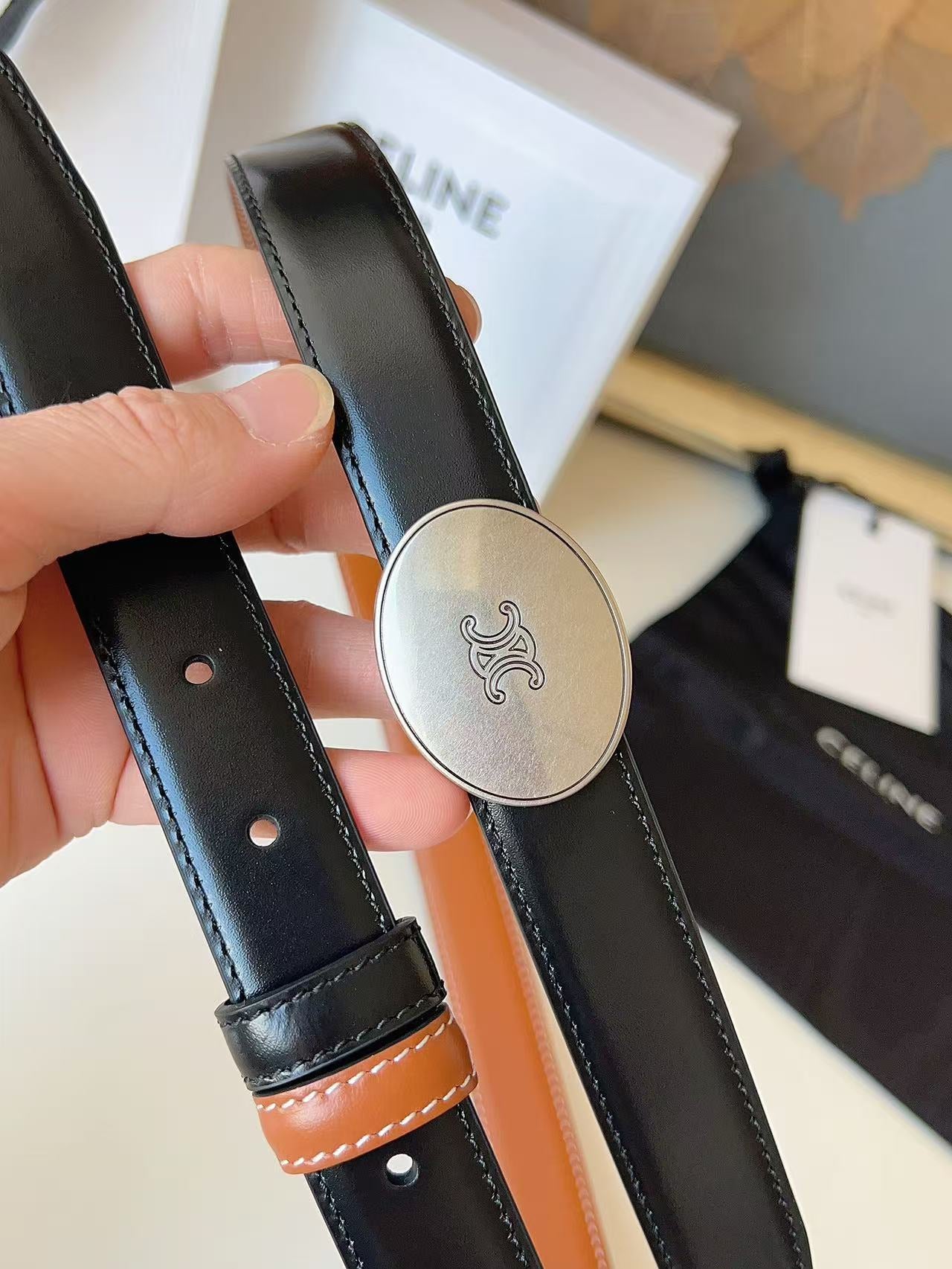 CELINE 26S BELT 25 MM IN BLACK CALFSKIN 672299