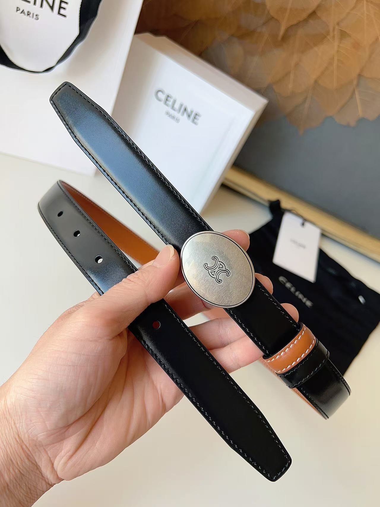 CELINE 26S BELT 25 MM IN BLACK CALFSKIN 672299