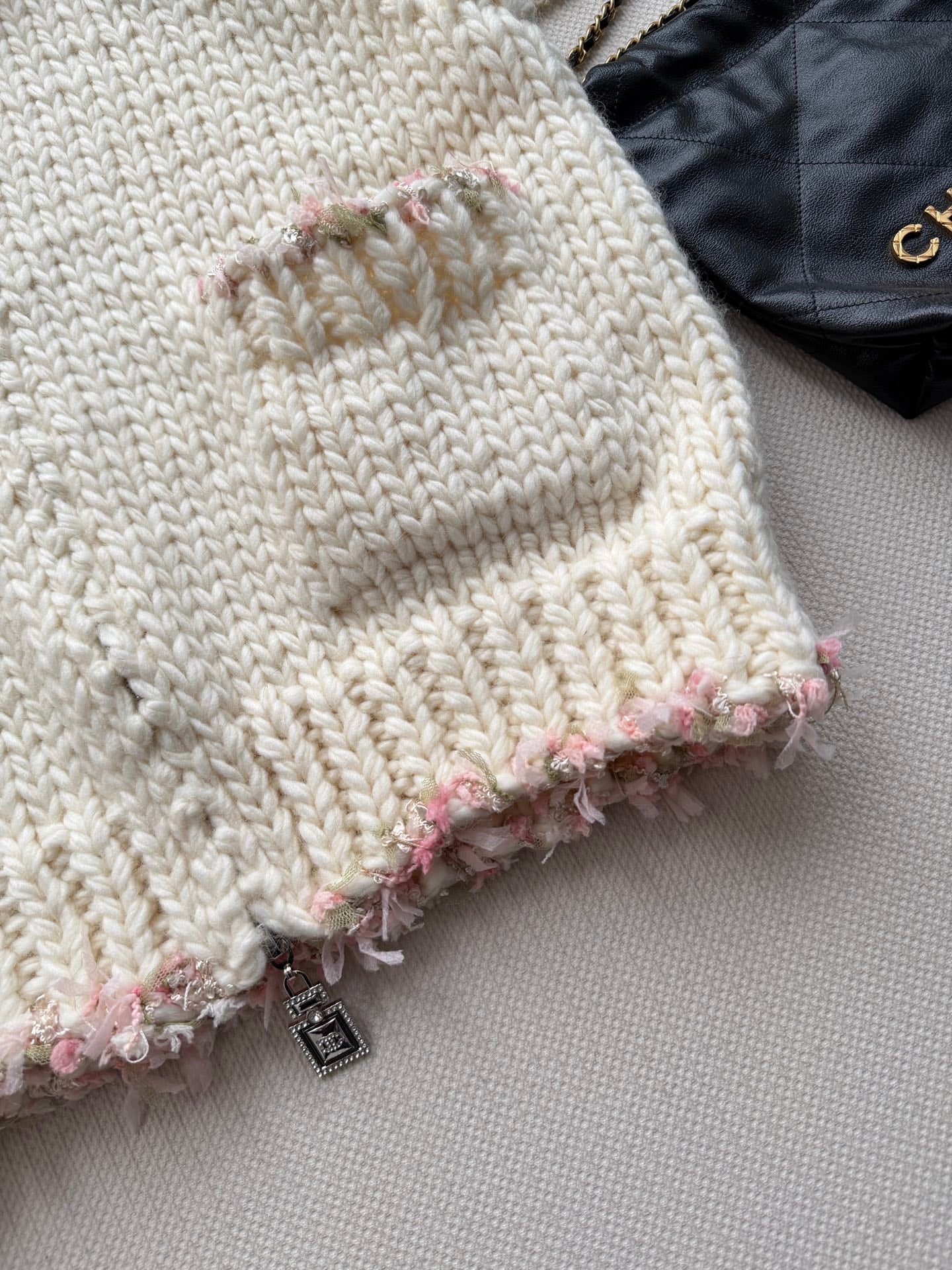 CHANEL 26S KNIT ZIP-UP VEST 1685