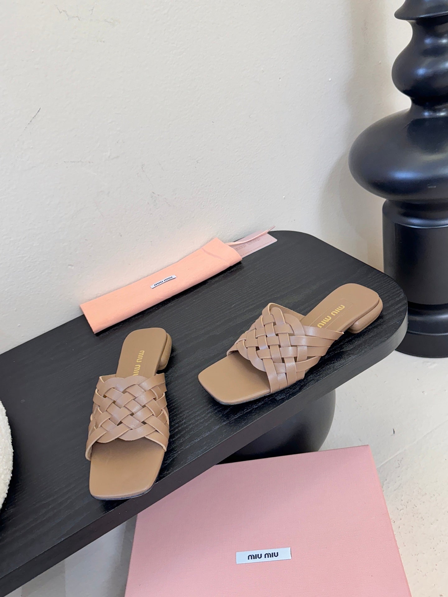 MIUMIU 26S IVETTE WOVEN SLIDE SANDALS IN BROWN CALFSKIN