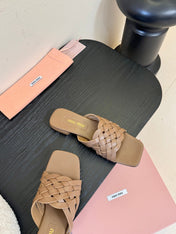 MIUMIU 26S IVETTE WOVEN SLIDE SANDALS IN BROWN CALFSKIN