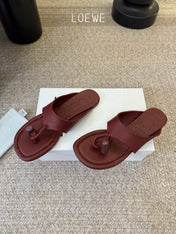 LOEWE 26S TOGGLE FLAT SANDAL IN DARK BROWN CALFSKIN