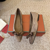 LP 26S BALLET FLATS IN BROWN SUEDE WITH SATIN BOW
