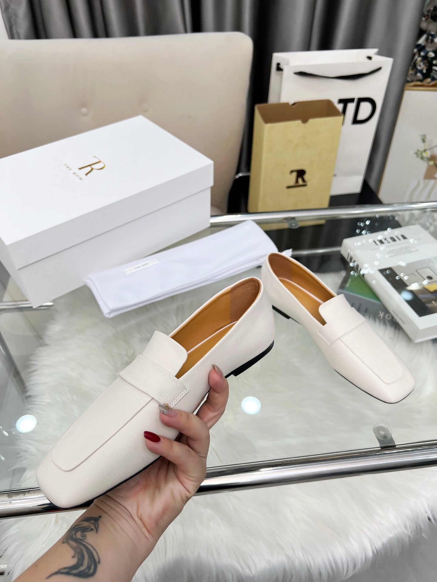 THE ROW 26S PENNY LOAFER FLATS IN IVORY WHITE GRAINED CALFSKIN