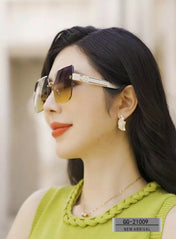 CRYSTAL STUDDED SQUARE FRAME SUNGLASSES 21009 IN ACETATE