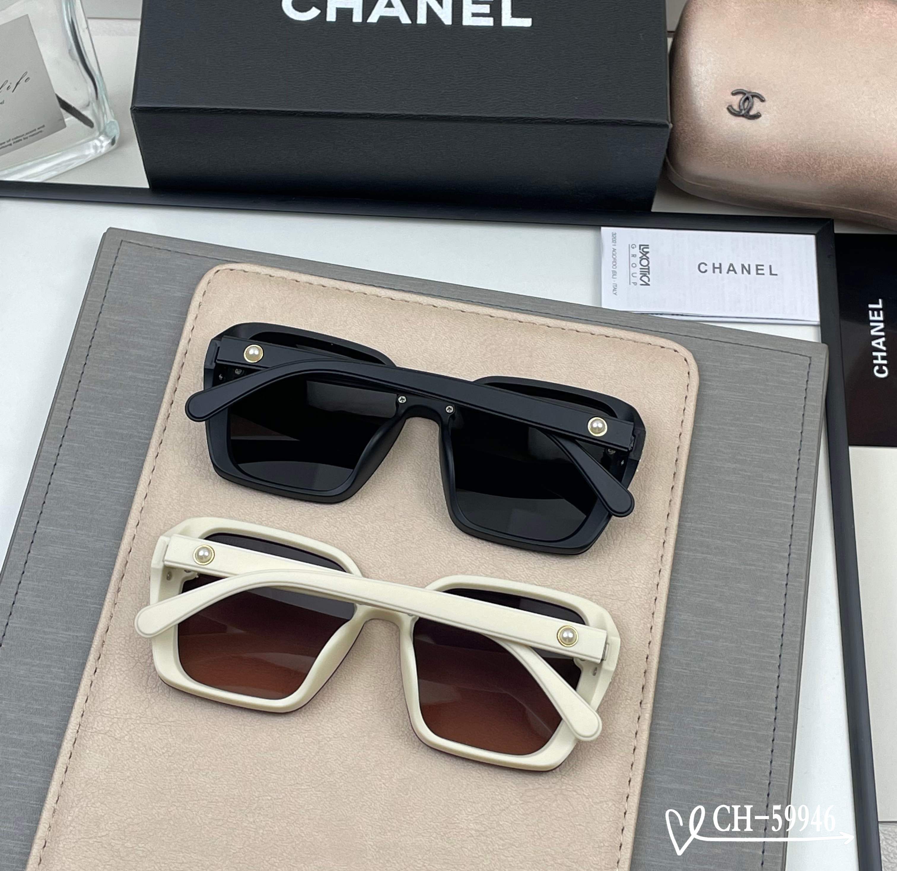 CHANEL 26S OVERSIZED SQUARE FRAME IN ACETATE 411994