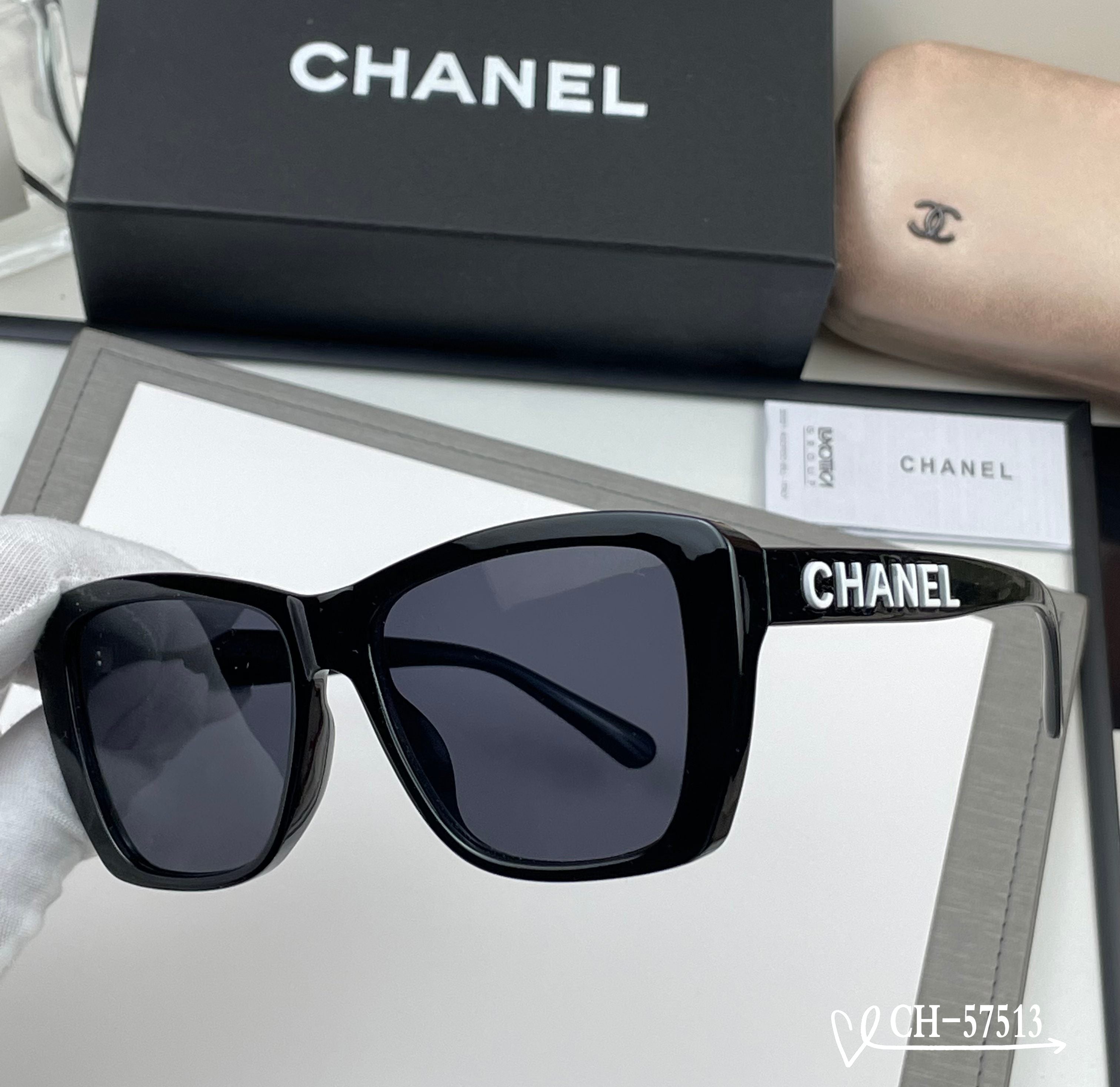 CHANEL 26S SQUARE FRAME IN ACETATE 409963