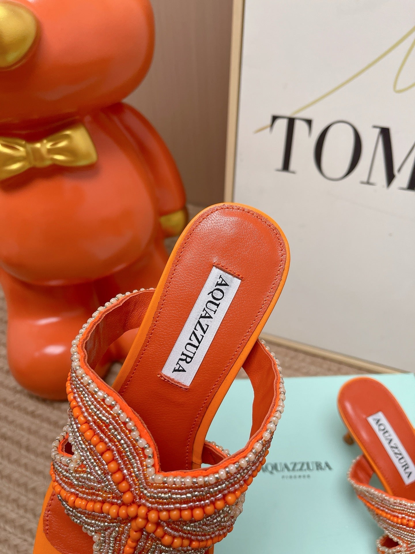 AQUAZZURA 26S STARFISH THONG HEELS IN ORANGE LAMBSKIN