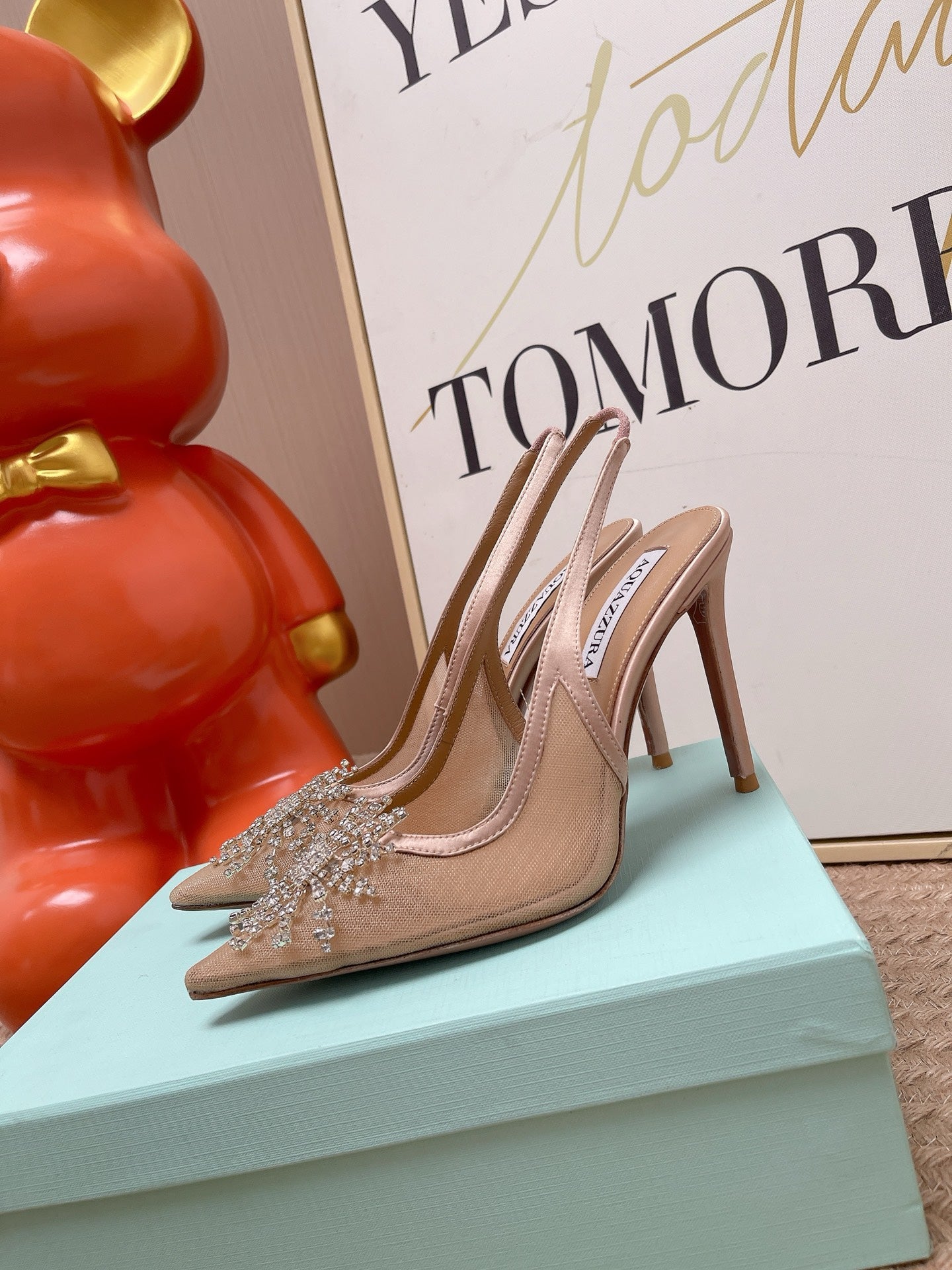 AQUAZZURA 26S POINTED-TOE SLINGBACK 105 MM IN NUDE LEATHER AND MESH CRYSTALS