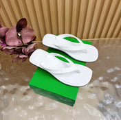 BOTTEGA VENETA 26S HIGH-HEEL THONG SANDALS IN WHITE TPU
