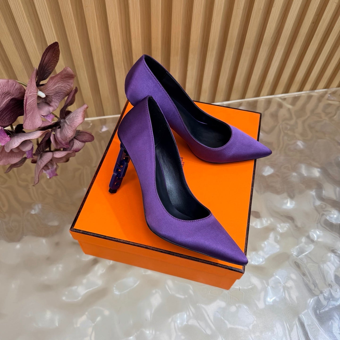 HM 26S HIGH-HEEL 80 MM IN PURPLE SATIN