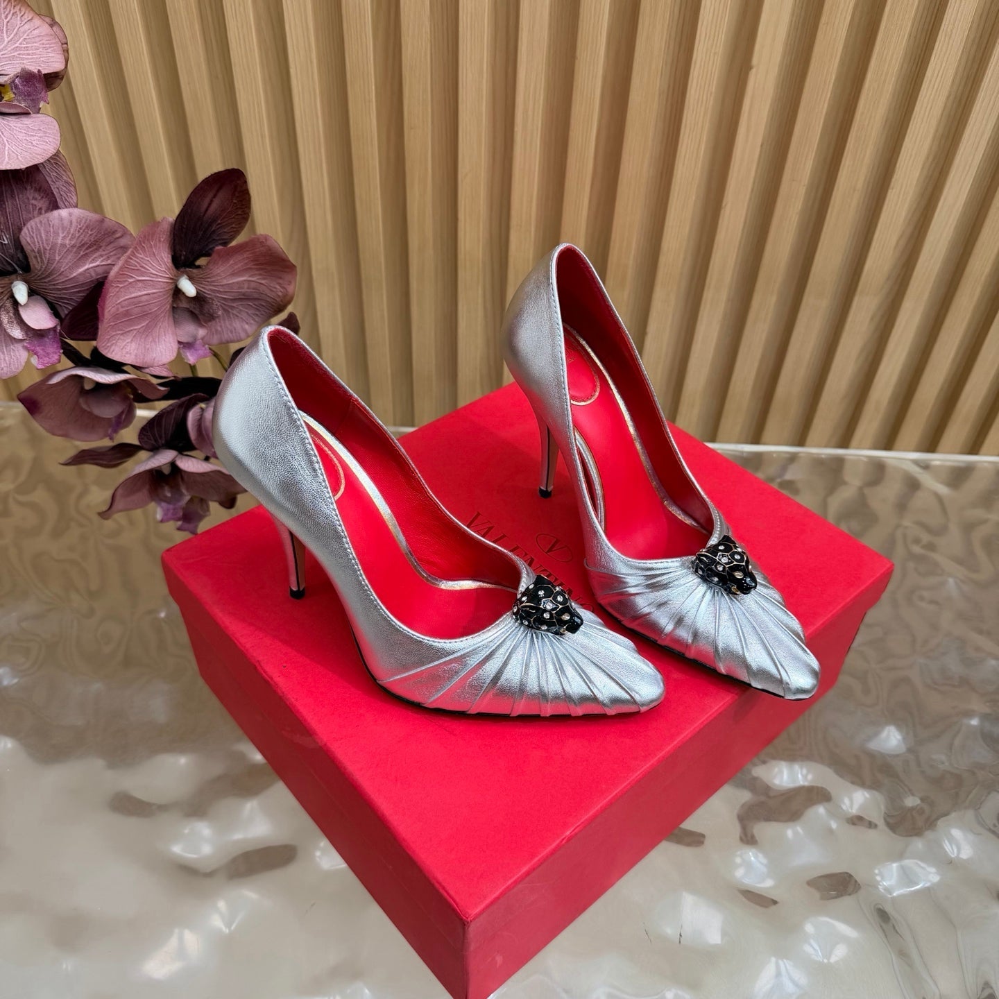 VALENTINO 26S HIGH-HEEL 100 MM IN SILVER GATHERED CALFSKIN