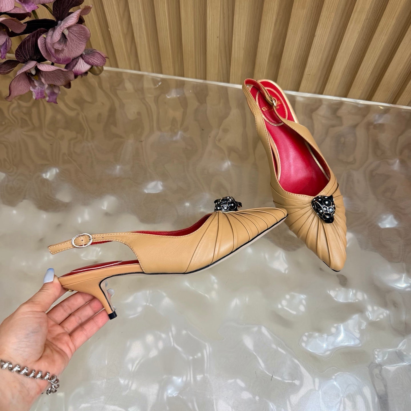 VALENTINO 26S SLINGBACK PUMPS 50 MM IN DARK BEIGE CALFSKIN