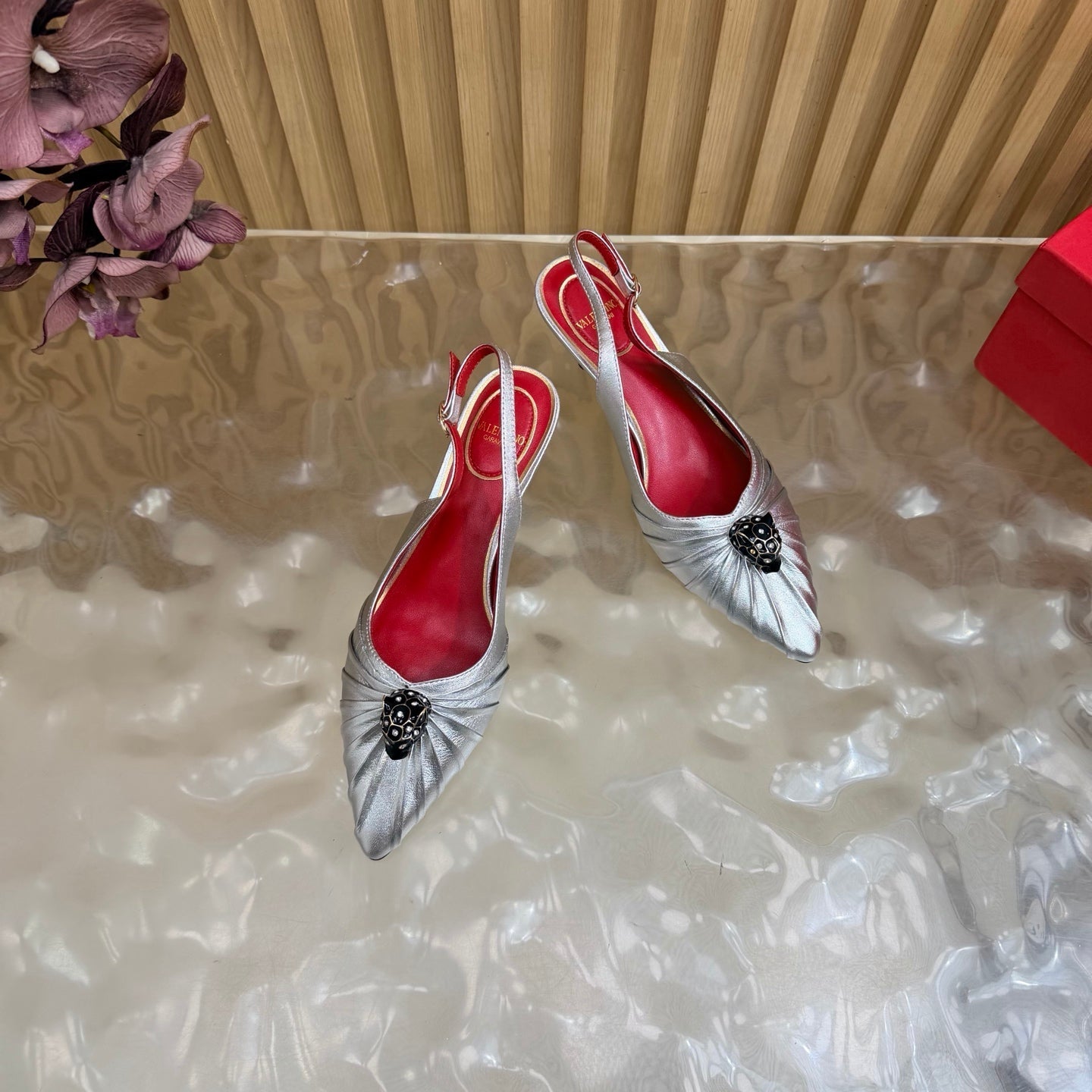 VALENTINO 26S SLINGBACK PUMPS 50 MM IN SILVER CALFSKIN
