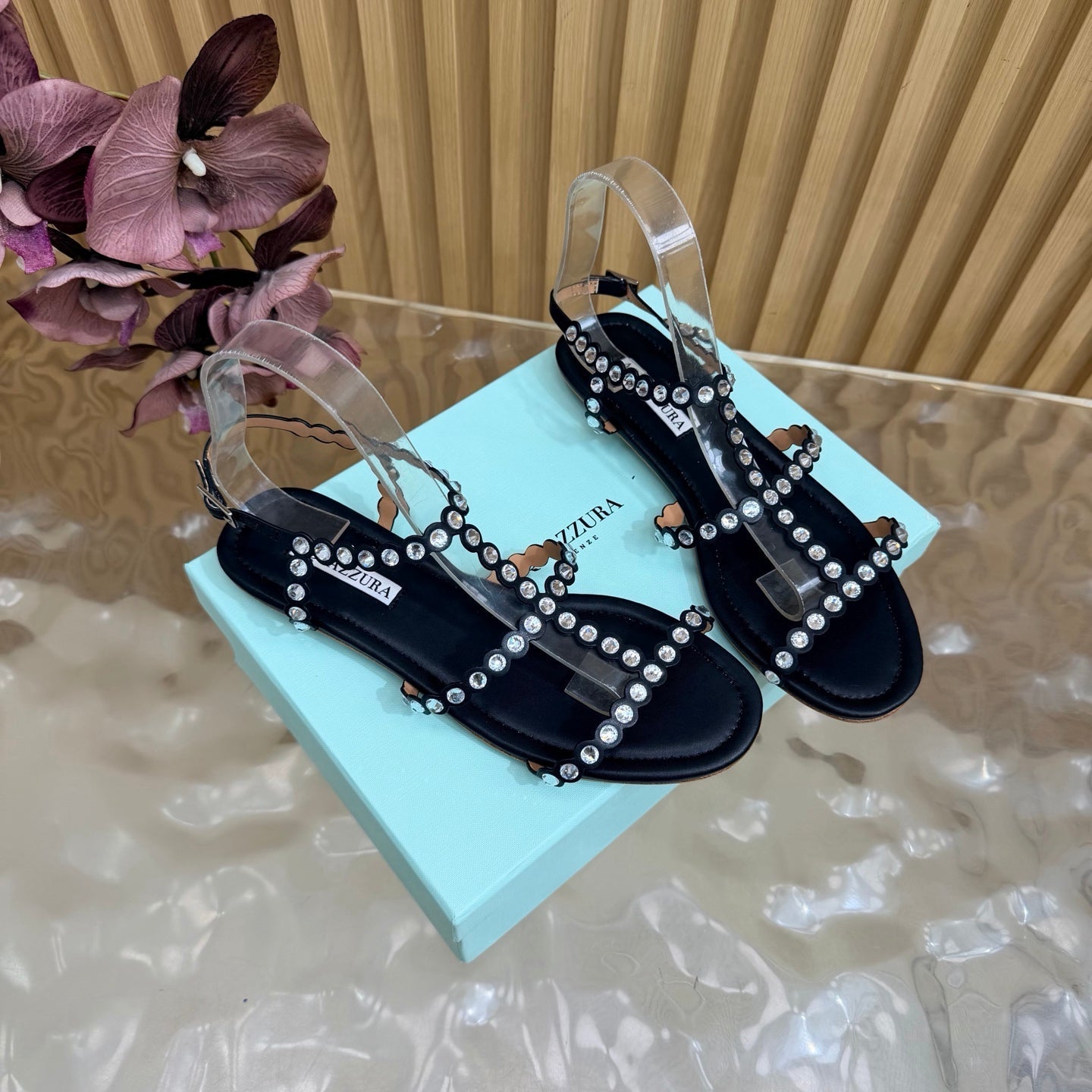 AQUAZZURA 26S FLAT SANDALS IN BLACK CALFKSIN CRYSTAL EMBELLISHED