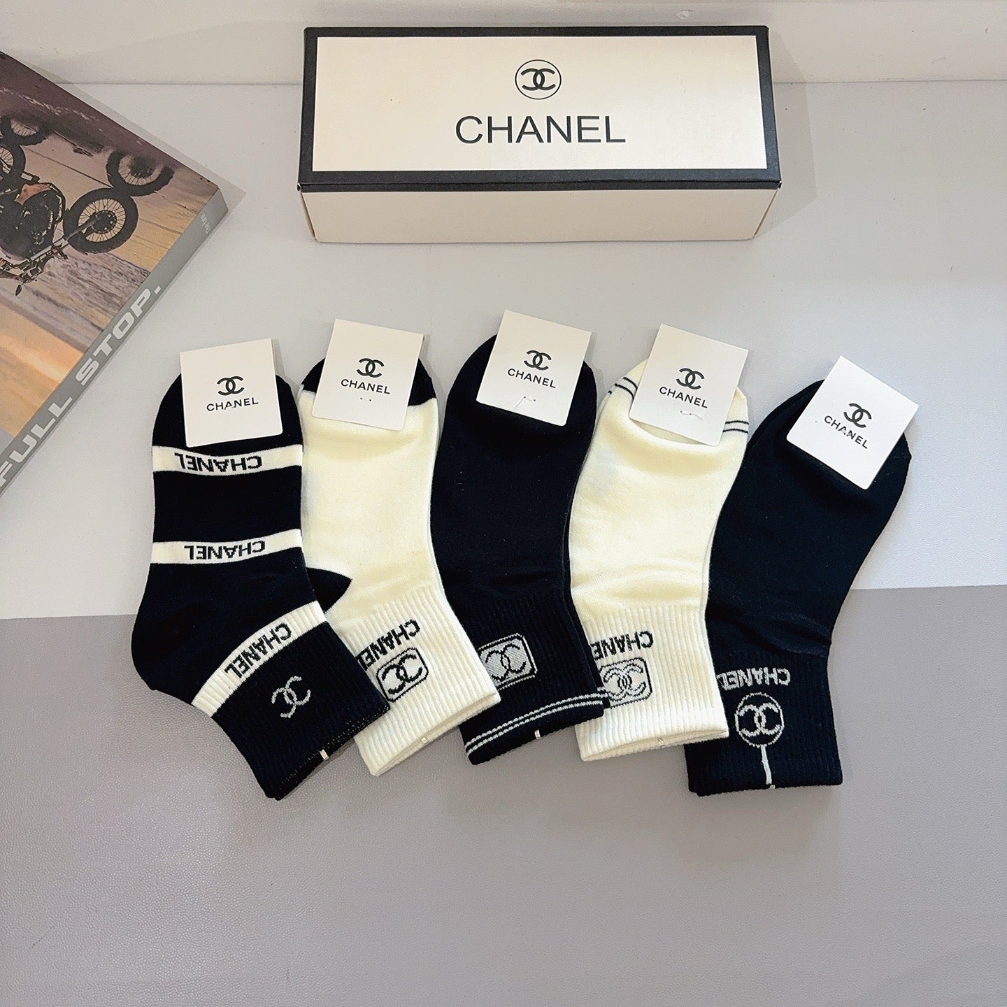 CHANEL 26S ANKLE SOCKS 412401 (1 BOX)