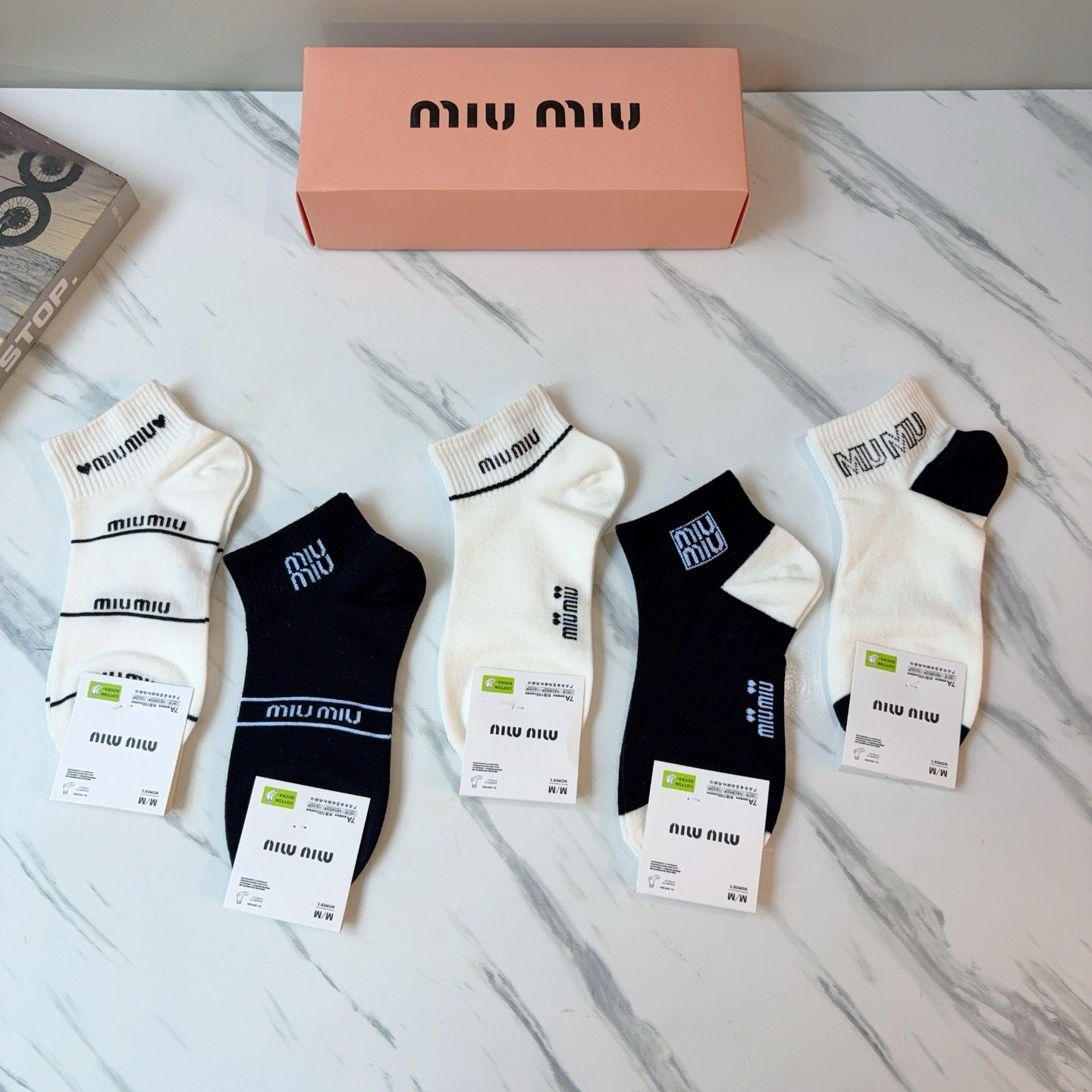 MIUMIU 26S ANKLE SOCKS 413862 (1 BOX)