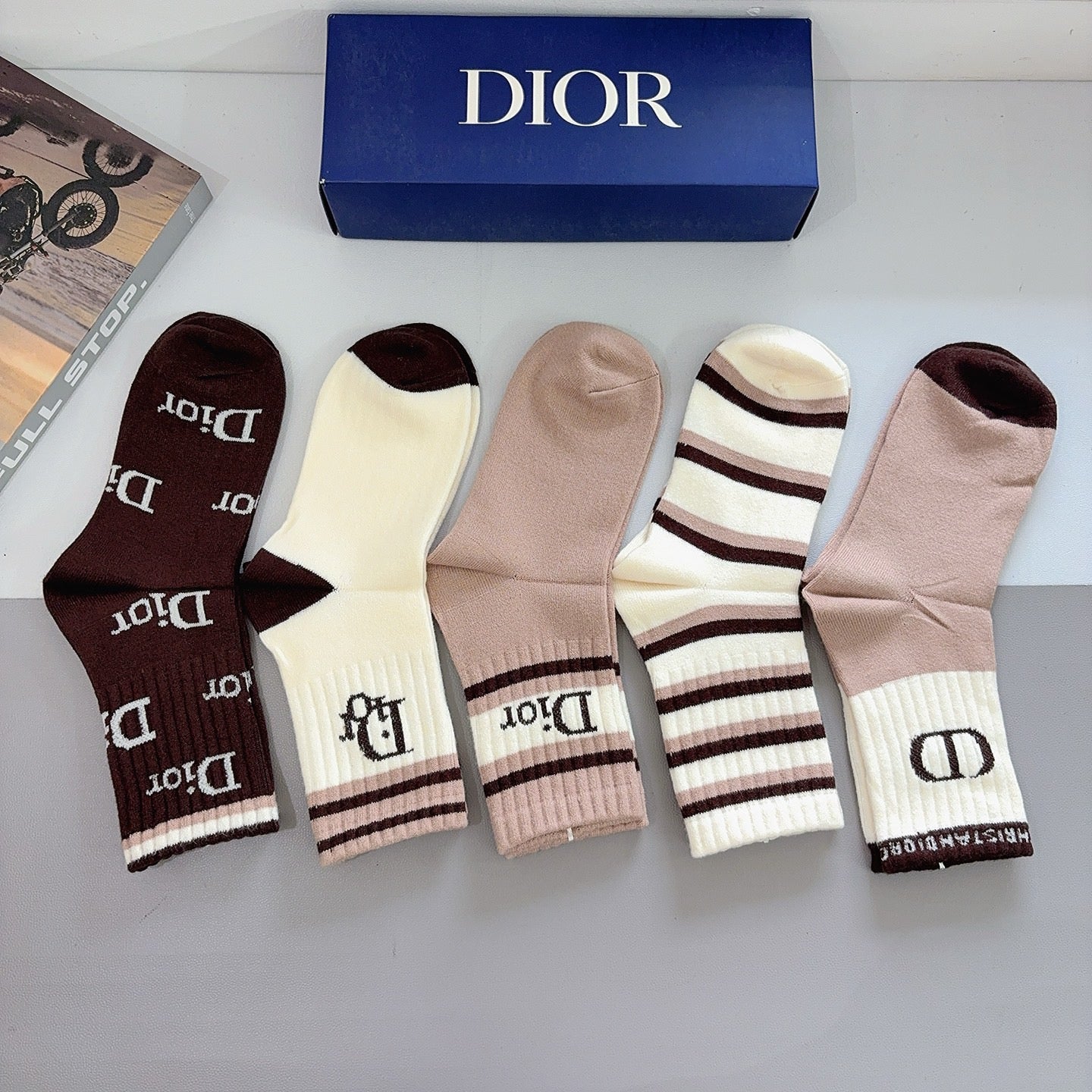 DIOR 26S ANKLE SOCKS 413867 (1 BOX)