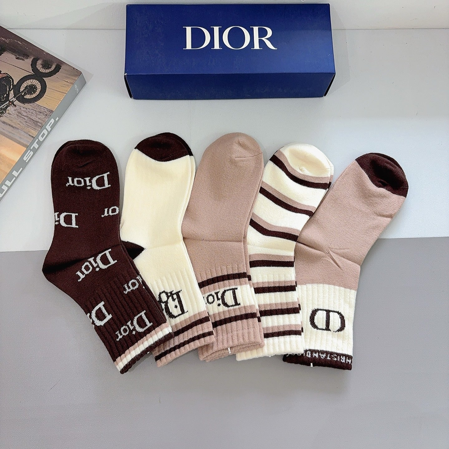 DIOR 26S ANKLE SOCKS 413867 (1 BOX)