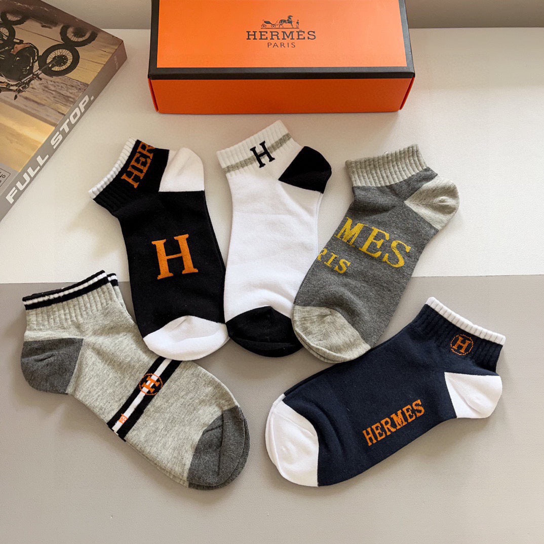 HERMES 26S ANKLE SOCKS 379110 (1 BOX)