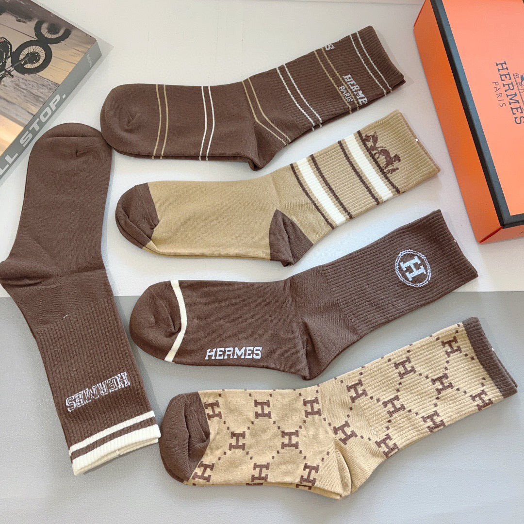 HERMES 26S CREW SOCKS 400408 (1 BOX)