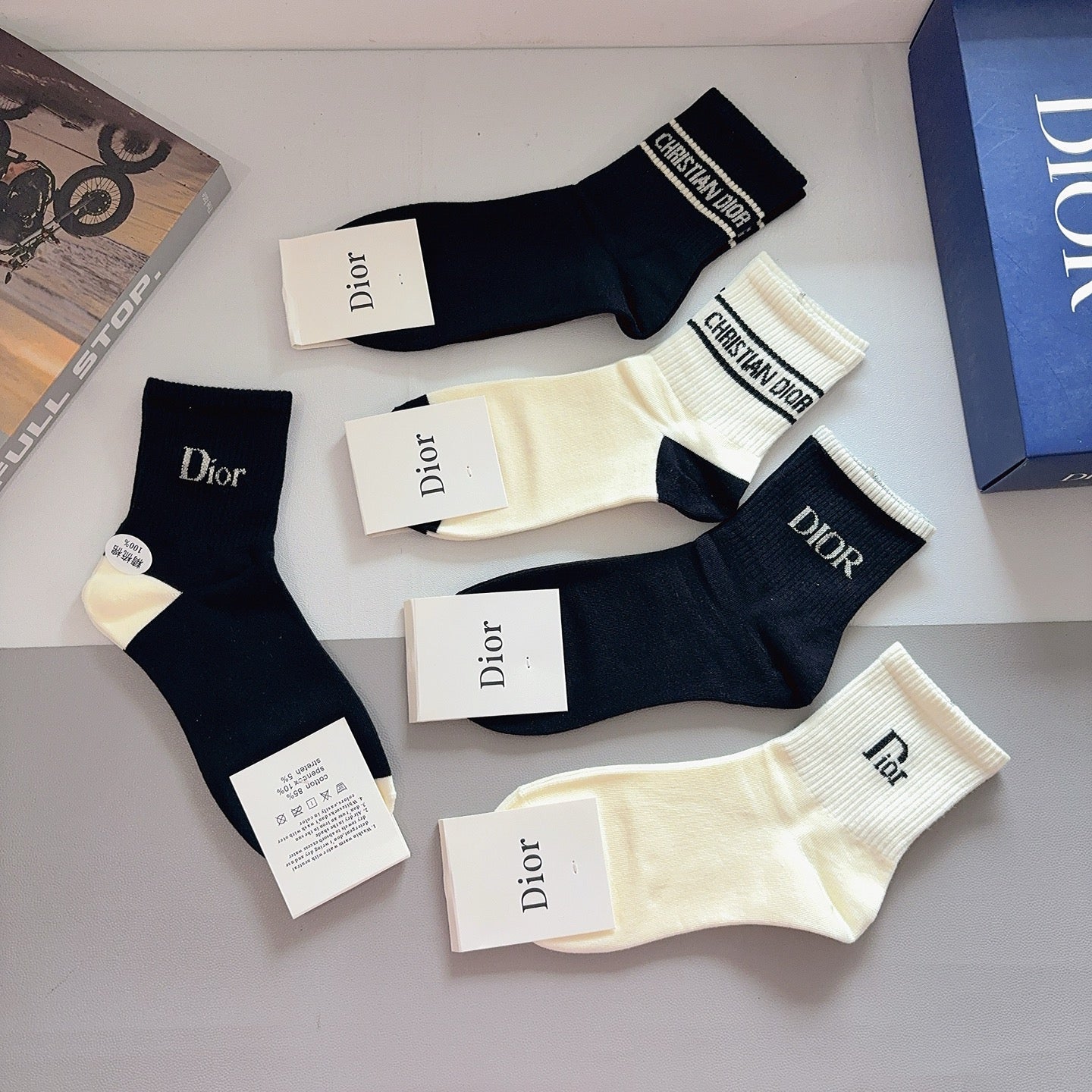 DIOR 26S ANKLE SOCKS 400409 (1 BOX)