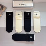 CHANEL 26S CREW SOCKS 400413 (1 BOX)