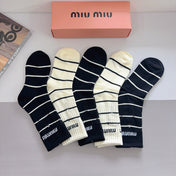 MIUMIU 26S CREW SOCKS 417797 (1 BOX)