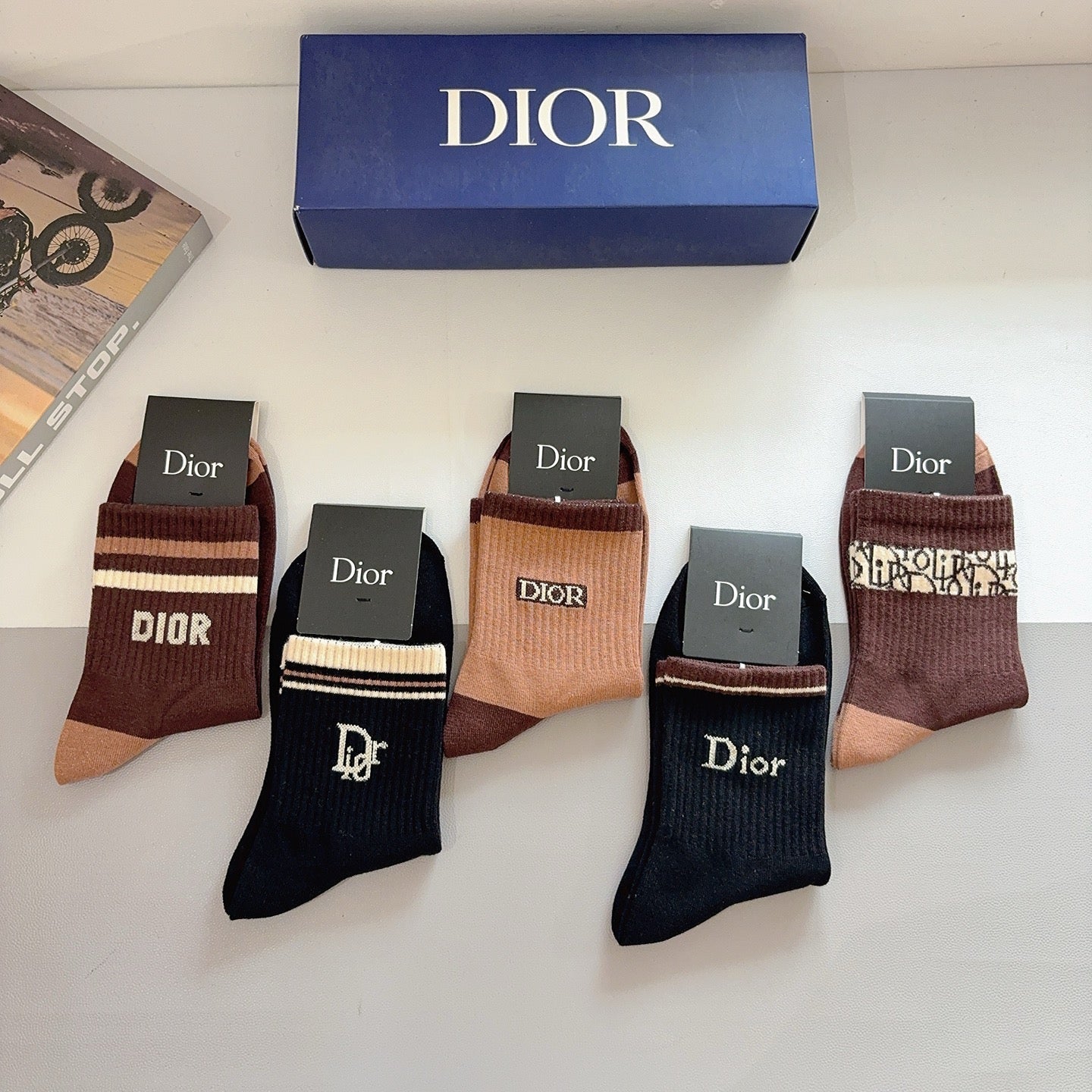 DIOR 26S ANKLE SOCKS 407132 (1 BOX)