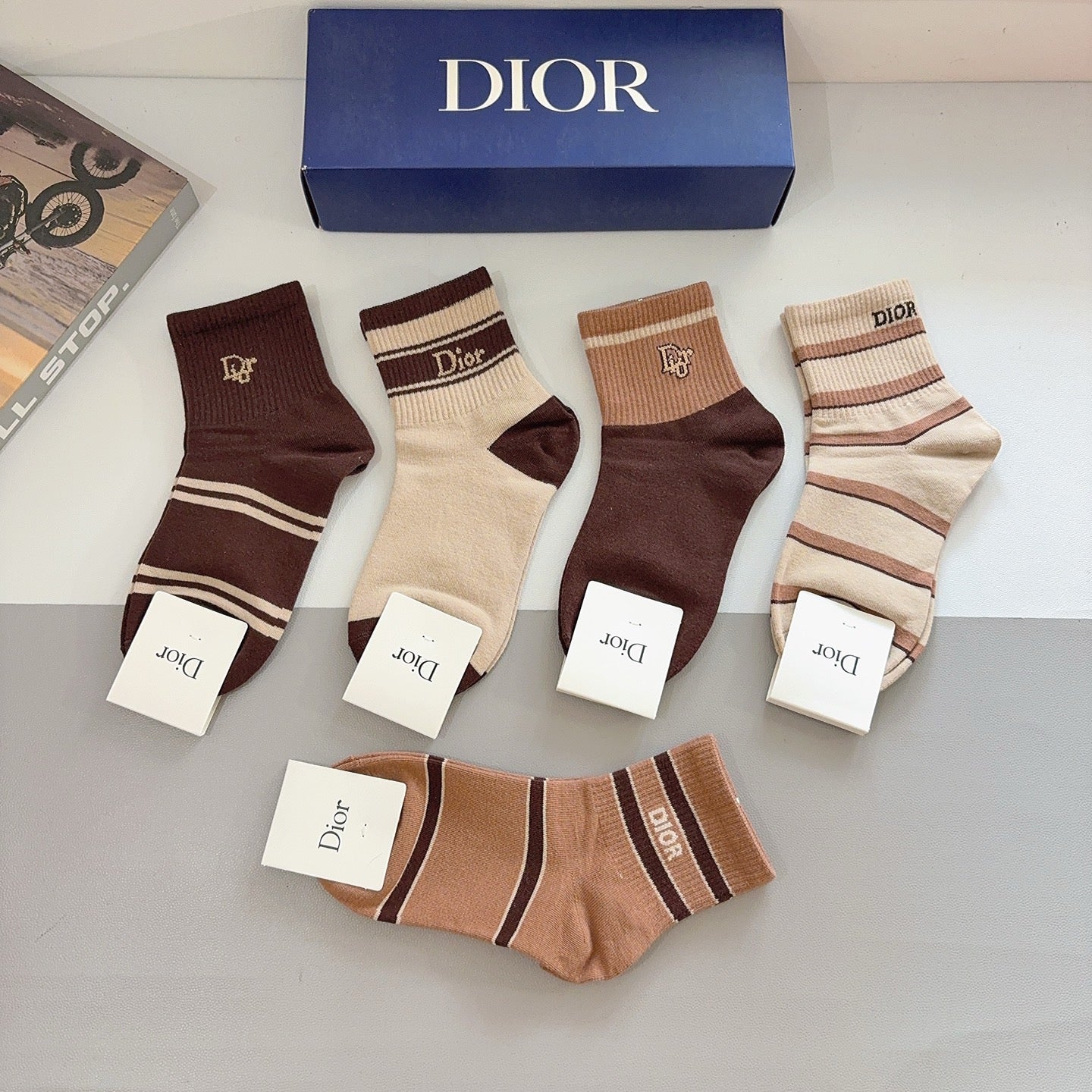 DIOR 26S ANKLE SOCKS 408676 (1 BOX)