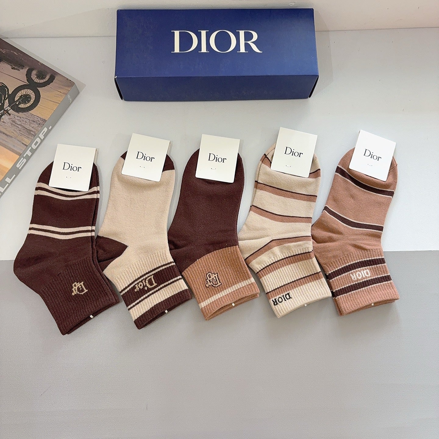 DIOR 26S ANKLE SOCKS 408676 (1 BOX)