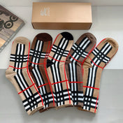BURBERRY 26S CREW SOCKS 408690 (1 BOX)