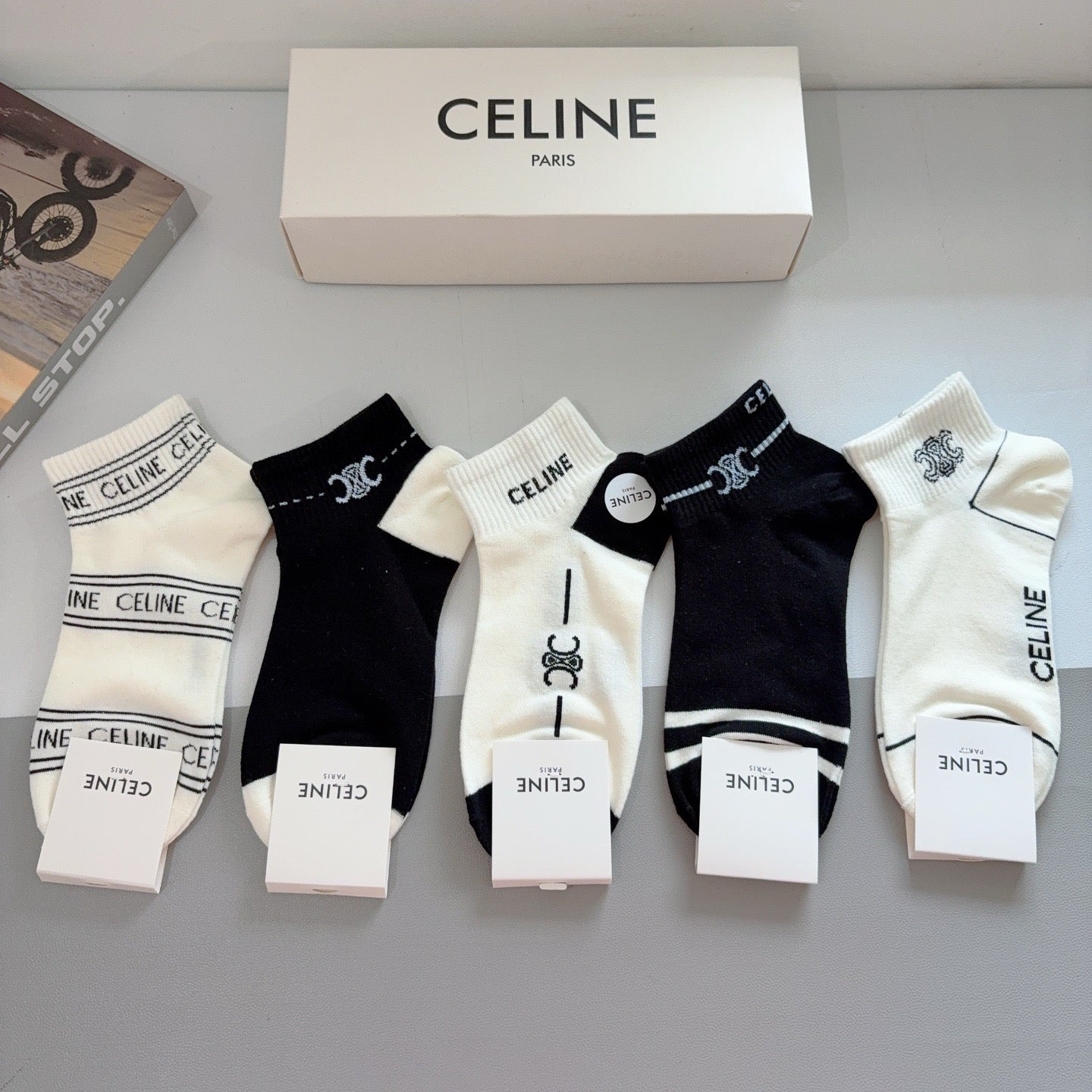 CELINE 26S ANKLE SOCKS 408698 (1 BOX)