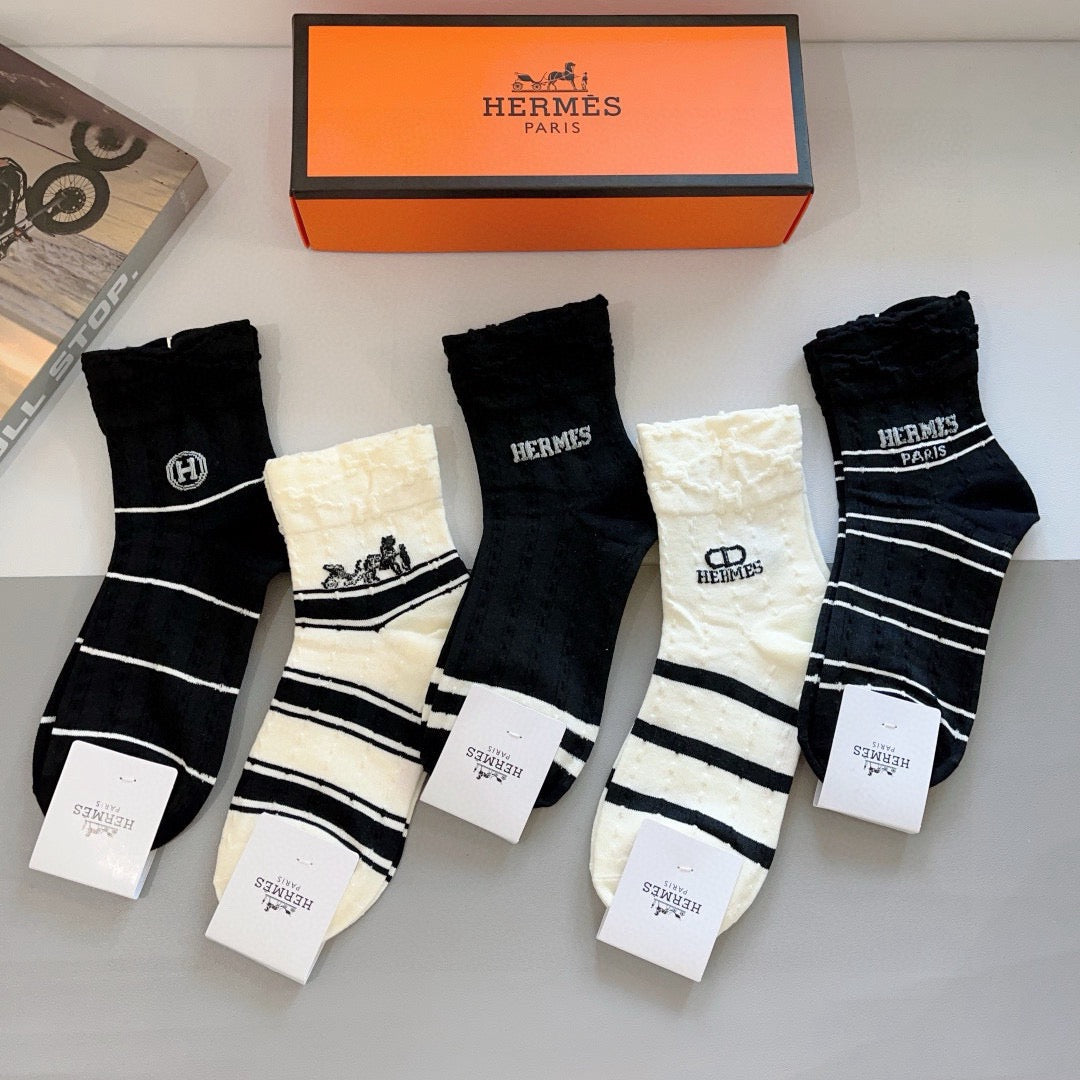 HERMES 26S ANKLE SOCKS 410351 (1 BOX)