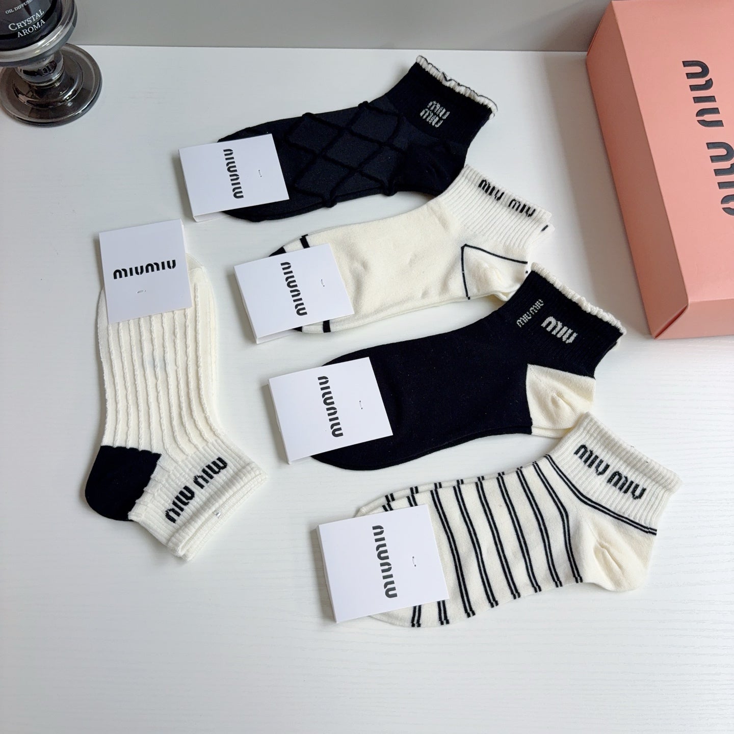 MIUMIU 26S ANKLE SOCKS 412409 (1 BOX)