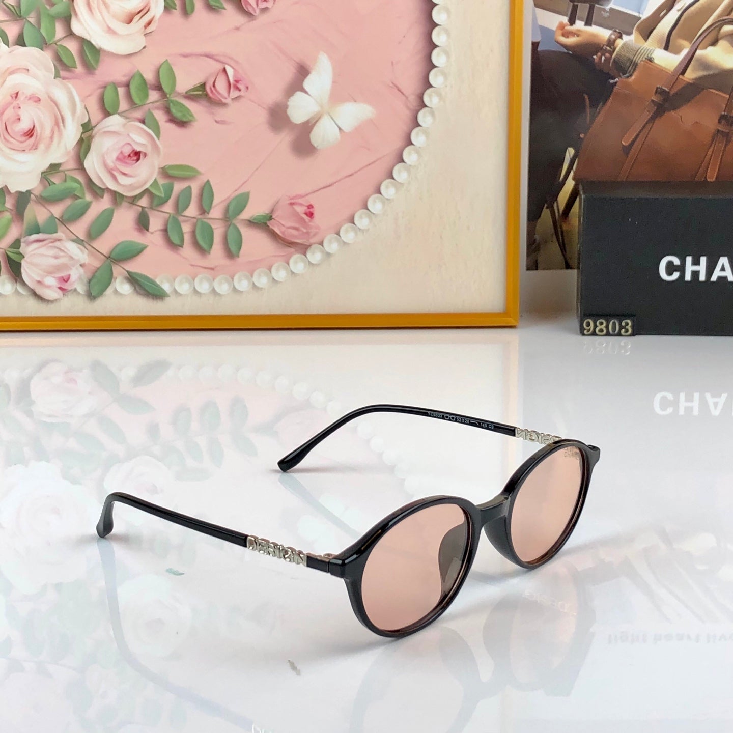 CHANEL 26S OVAL FRAME IN ACETATE 401777