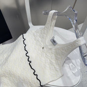SLEEVELESS TOP 640633 IN WHITE COTTON RAISED LOGO