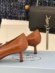 KITTEN HEEL PUMPS IN WHITE MIX BROWN CALFSKIN