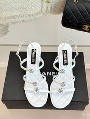 HIGH HEELS SANDAL IN WHITE LAMBSKIN PEARL FLOWERS