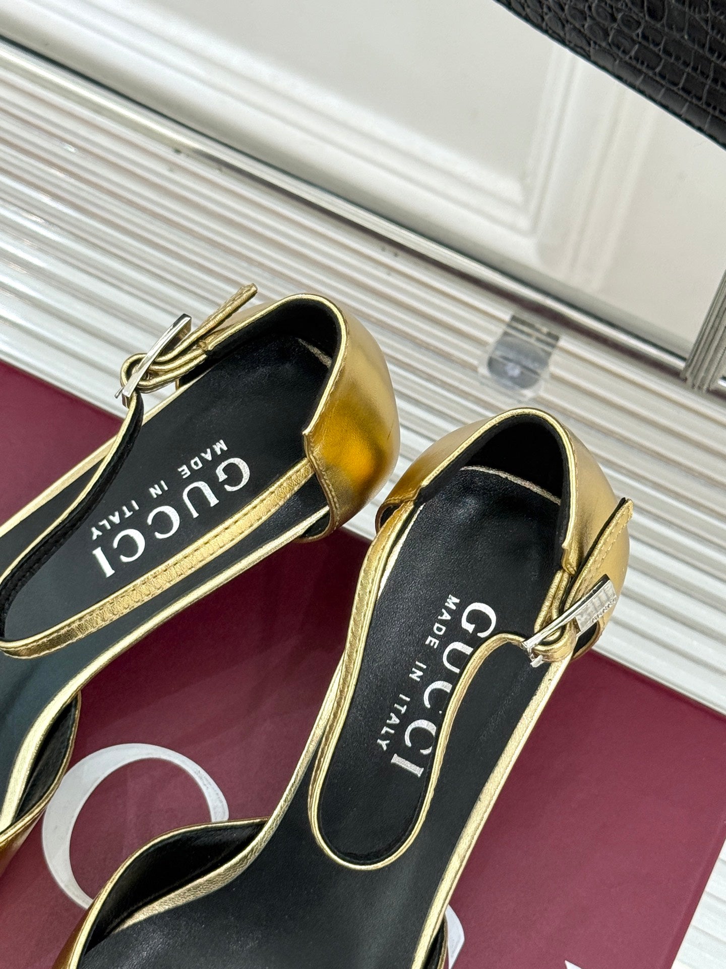 GUCCI 26S HIGH HEELS 55 MM IN GOLD LAMBSKIN