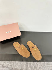 MIUMIU 26S MULE LOAFERS IN CARAMEL BROWN SUEDE LOGO