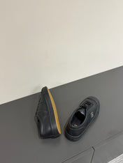 FF TRAINER SNEAKER IN BLACK CALFSKIN