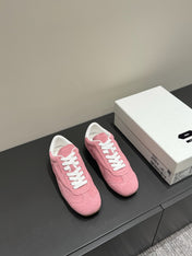 LACE-UP SNEAKER IN PINK SUEDE