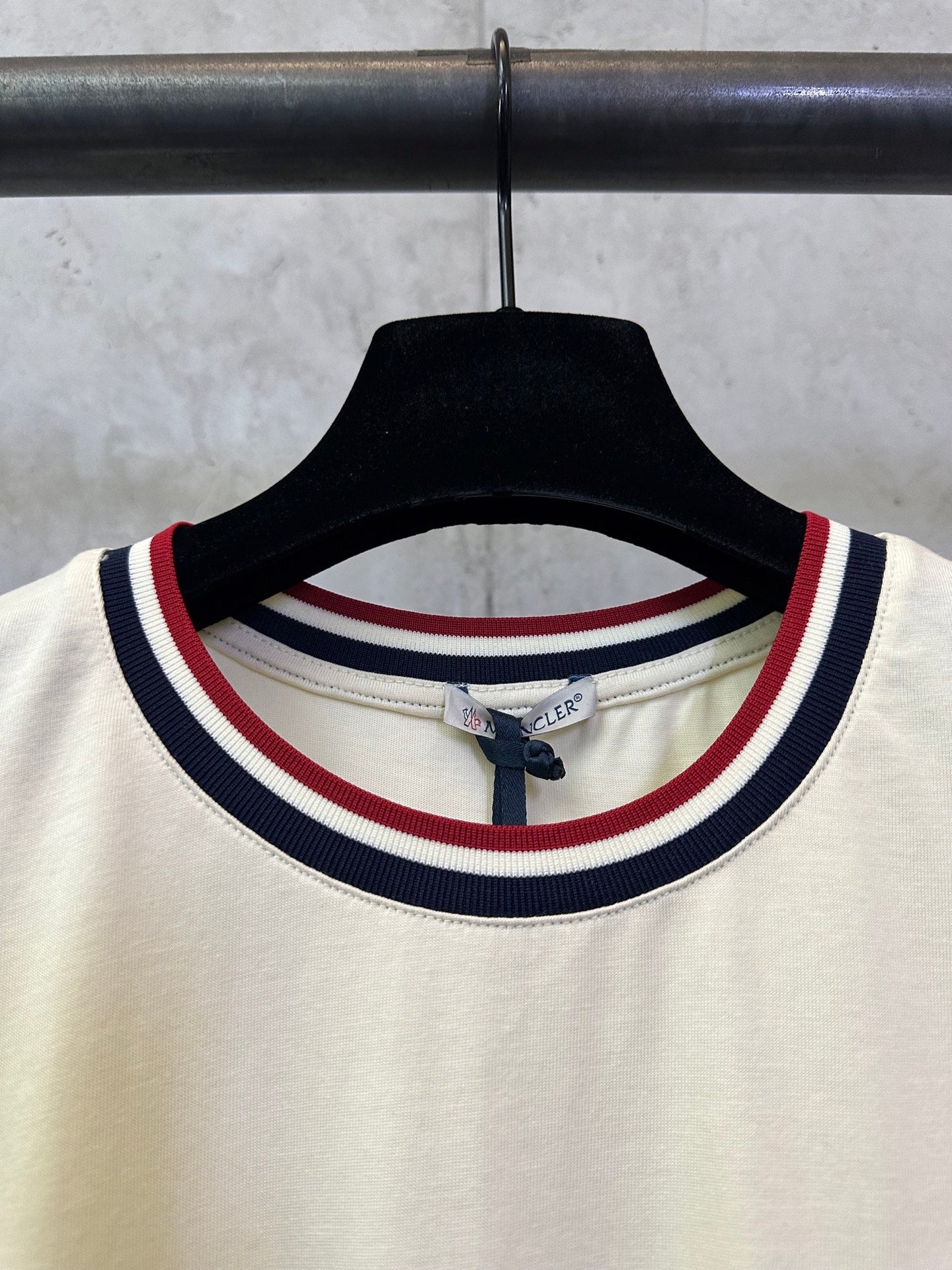 MONCLER 26S T-SHIRT 505
