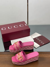 HIGH 6.3 CM WEDGE SANDALS IN PINK CALFSKIN AND FABRIC
