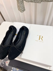 THE ROW 26S BALLET FLATS IN BLACK SUEDE ELASTIC TRIM WITH BOW