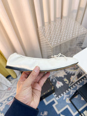 THE ROW 26S BALLET FLATS IN IVORY WHITE CALFSKIN ELASTIC TRIM WITH BOW