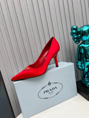 HIGH-HEEL PUMPS IN RED SATIN