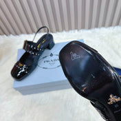 PRADA 26S SQUARE TOE STUDDED SLINGBACK BLOCK HEEL 40MM IN BLACK PATENT CALFSKIN